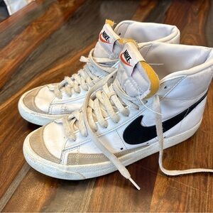 Nike White and Black Vintage High-Tops